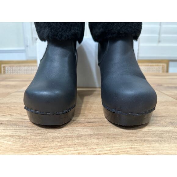 No. 6 Store Pull On Shearling Clog Booties Black Leather Size 5 US 35 EU NIB - Picture 6 of 13